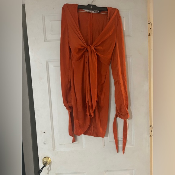PrettyLittleThing Burnt Orange Dress - Picture 5 of 5